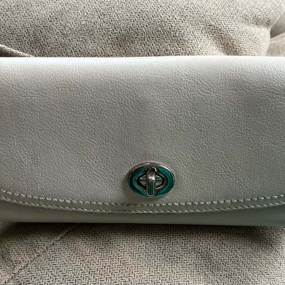 White Coach Turnlock wallet